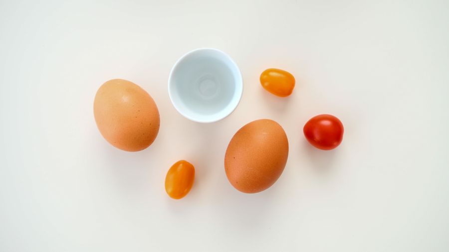 달걀과 방울토마토